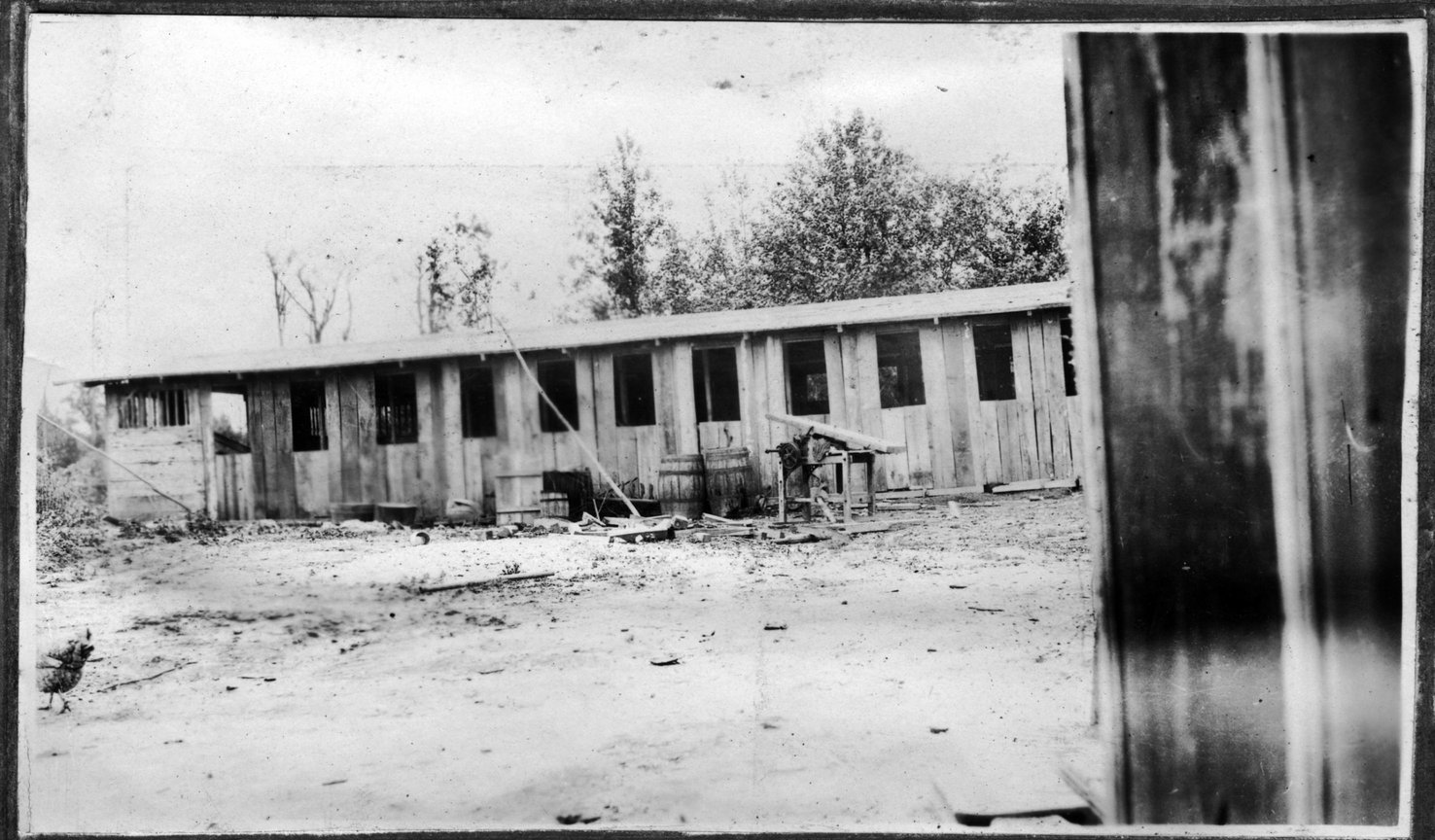 019~U. S. Dickson New Barn Apr 1921.jpg